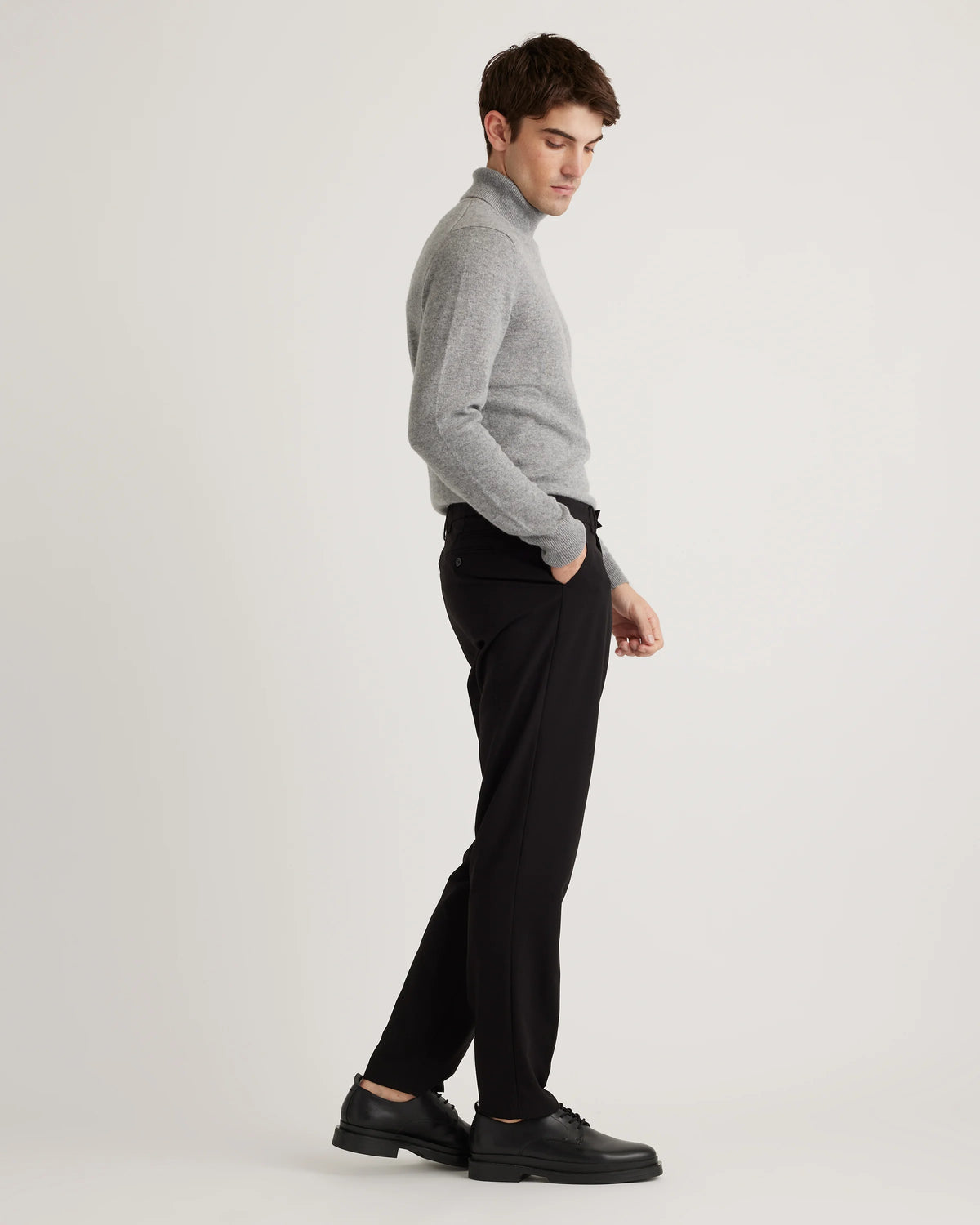 Performance Stretch Dress Pants - Slim Fit - 30X30 / Black