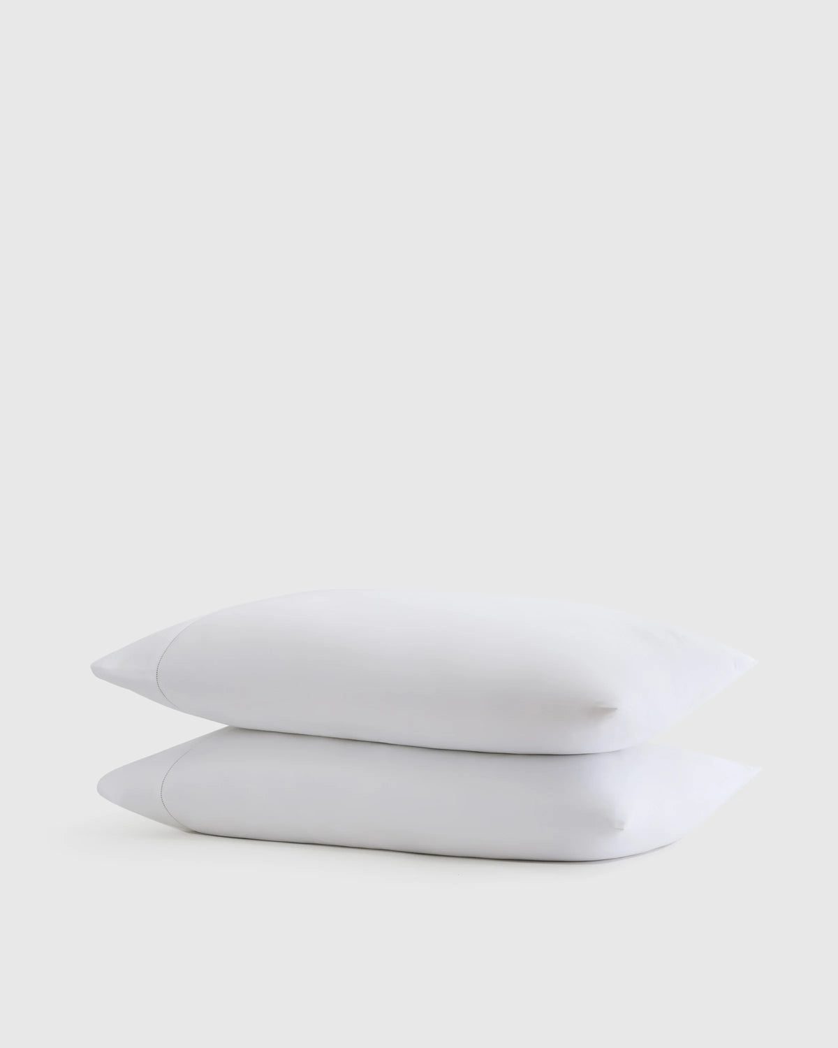 Signature Giza Cotton Sateen Pillowcase Set - Standard / White