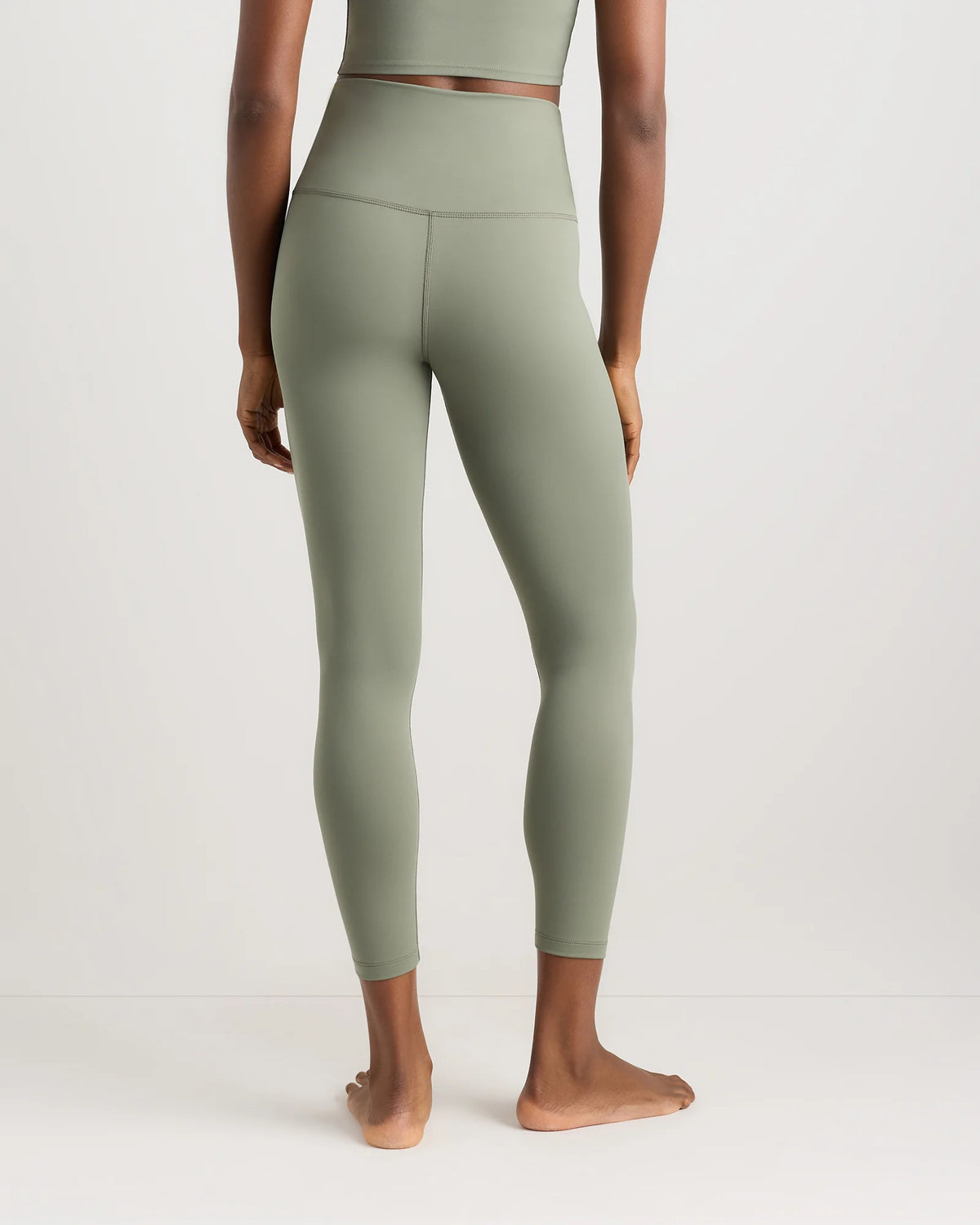 Ultra-Form High-Rise Crossover Legging - XS / Dark Coal