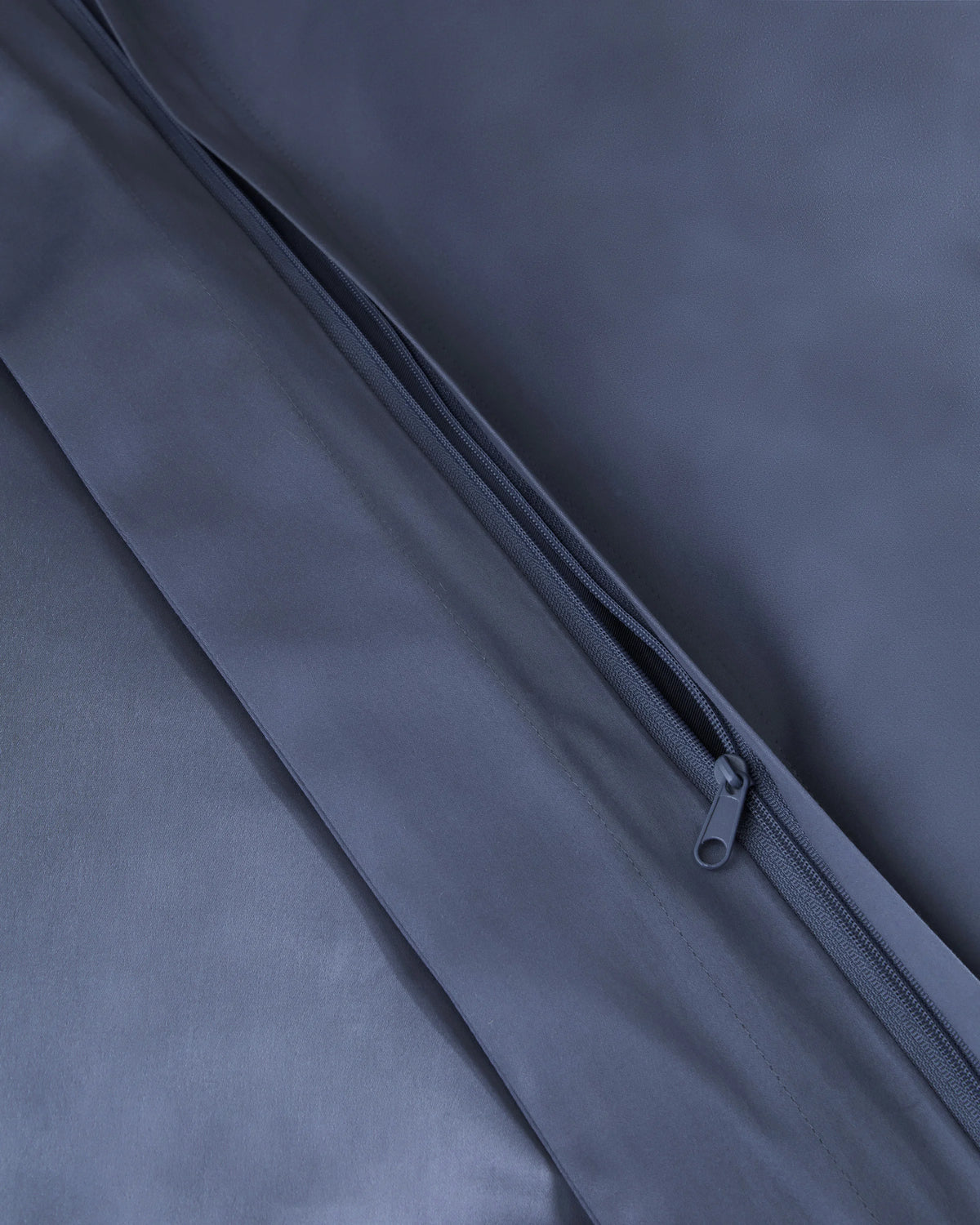 Signature Giza Cotton Sateen Duvet Cover - Twin / Light Grey