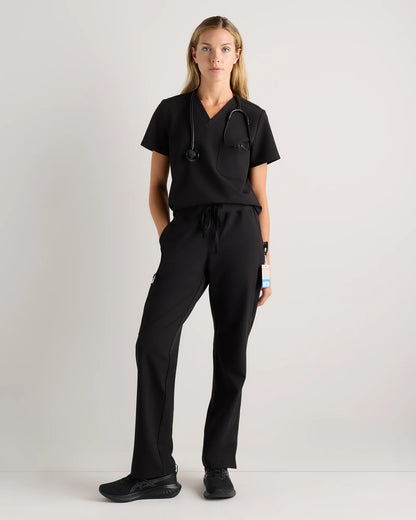 AeraFlex Scrub Cargo Pants - XS / Bold Black