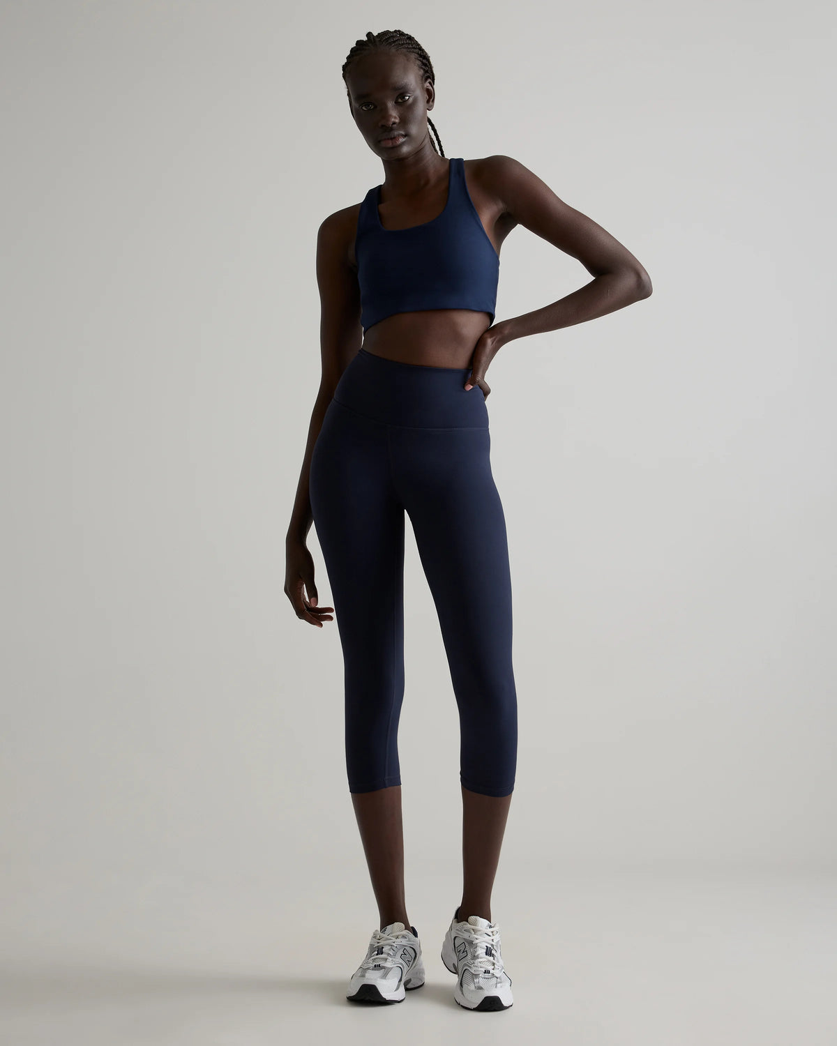 Ultra-Form High-Rise Capri - XS / Dark Coal