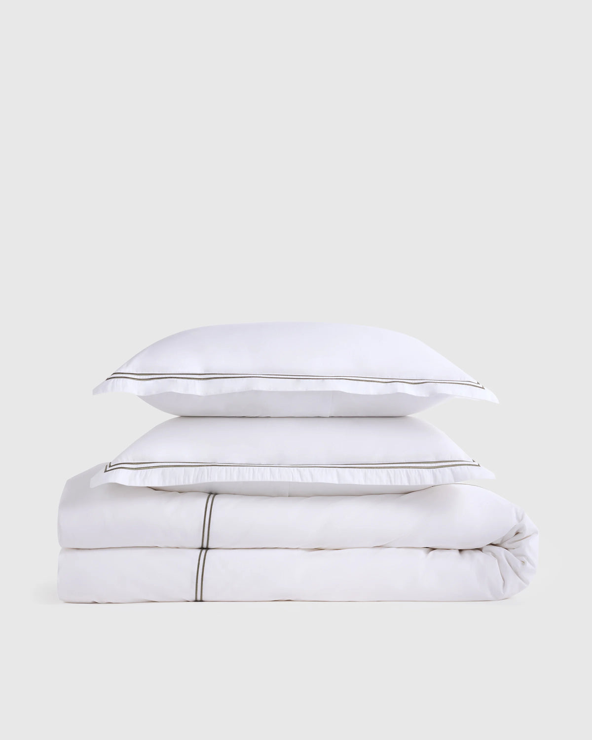 Organic Crisp Percale Embellished Duvet Cover Set - Twin / White/Navy