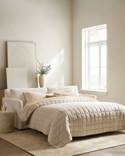 Brennan Sleeper Sofa in Performance Basketweave - Queen / Flax