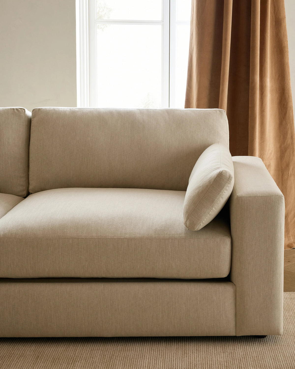Ashford Deep Seat Sofa in Performance Chenille Linen Blend - 7ft / Snow