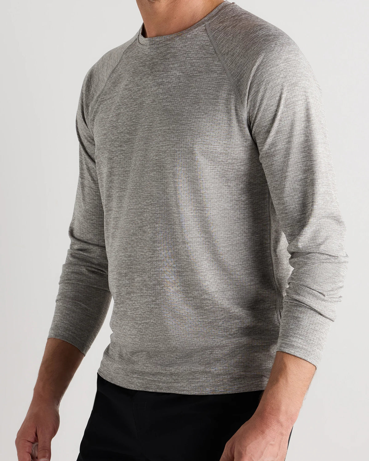 Mesh Performance Training Long Sleeve Tee - S / Heather Navy