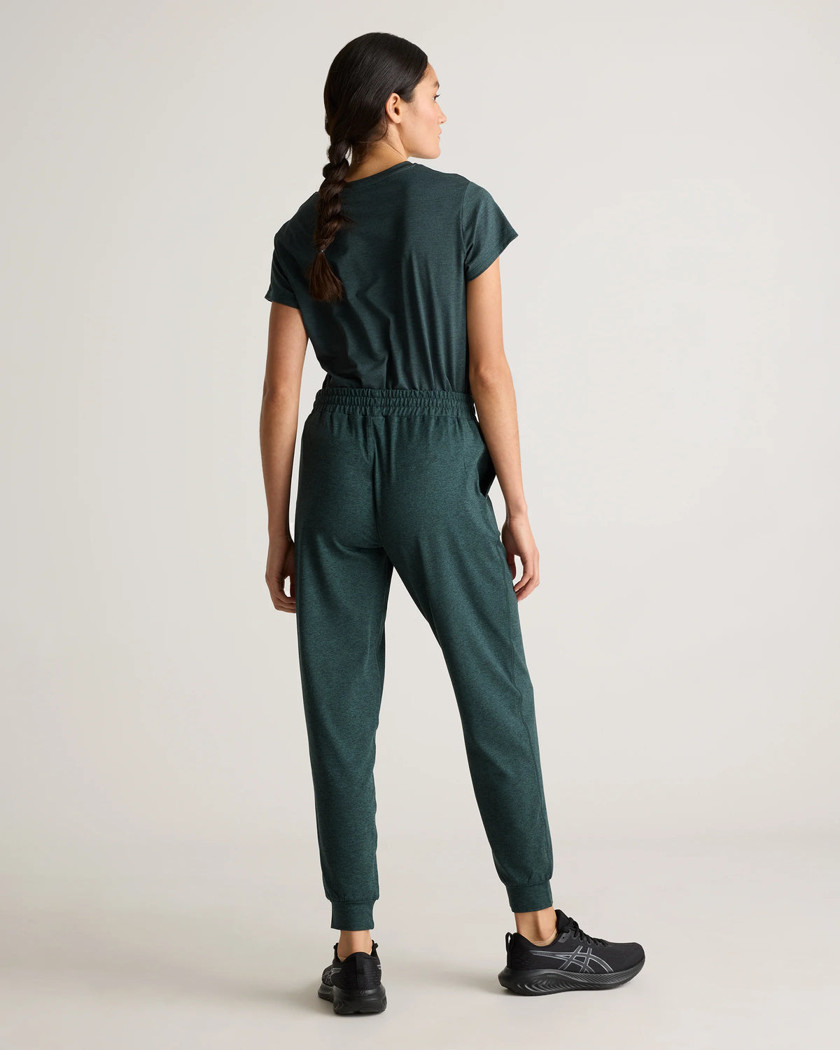 Flowknit Mid-Rise Joggers - XS / Black