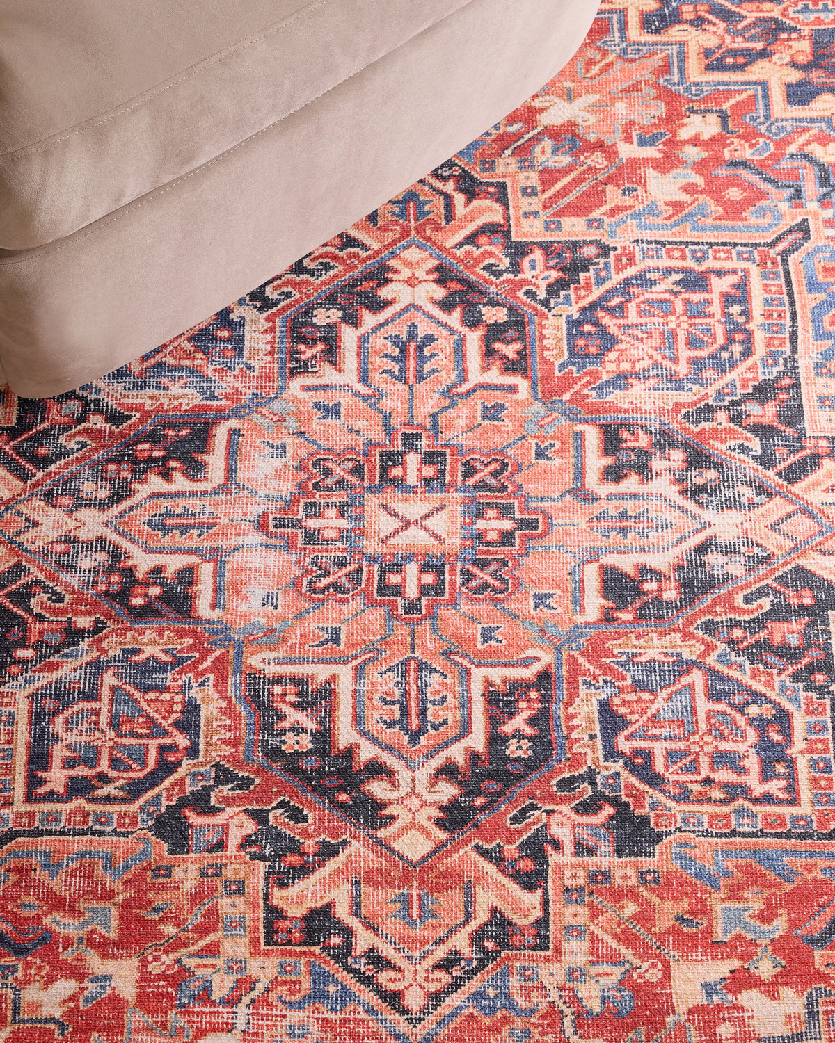 Athena Washable Rug - 3'9" x 5'6" / Red