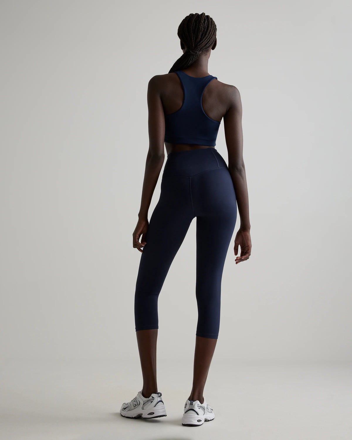 Ultra-Form High-Rise Capri - XS / Dark Coal
