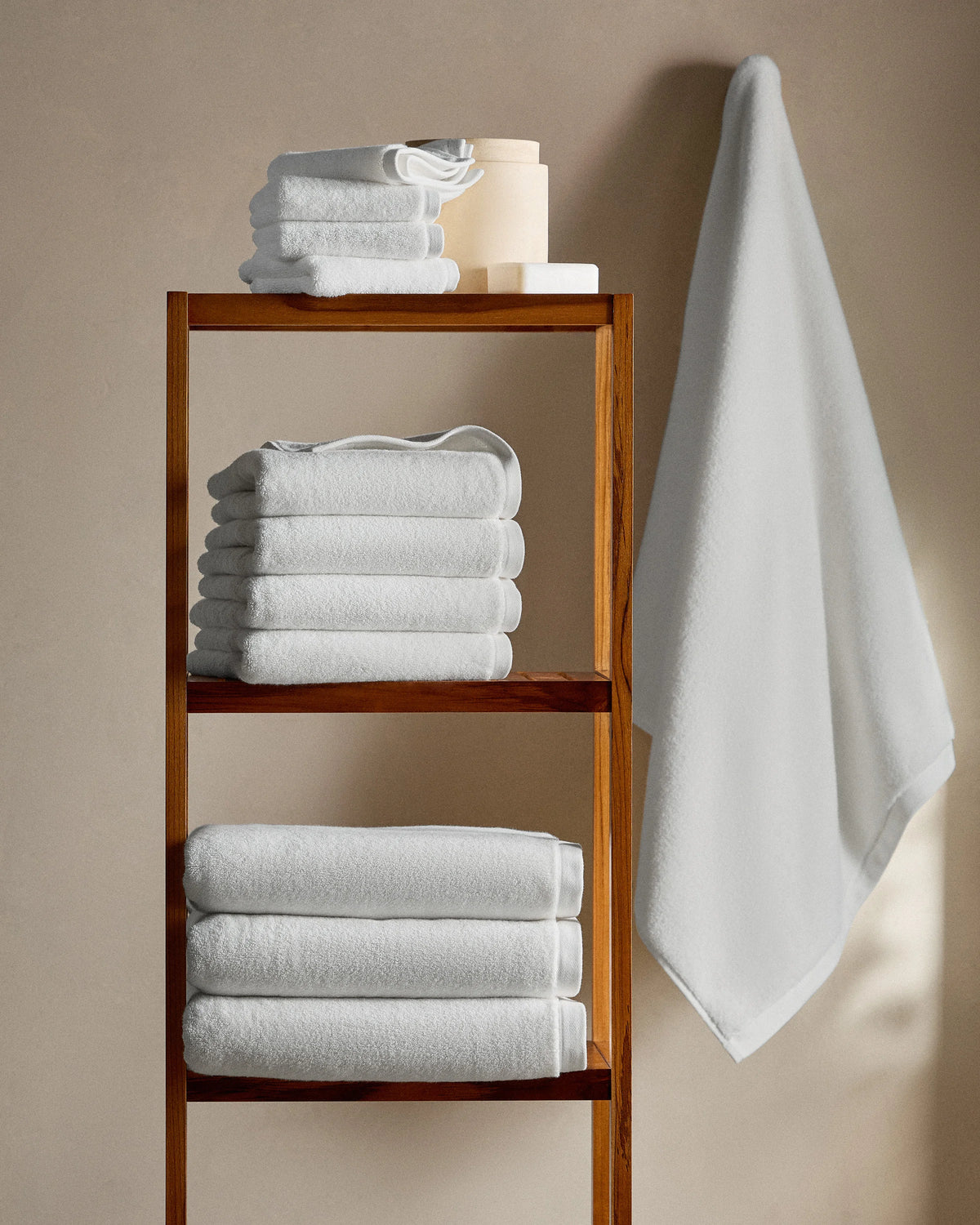 Plush Organic Turkish Cotton Washcloth (Set of 4) - One Size / White