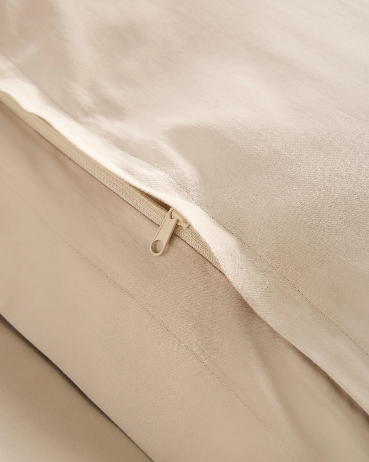 Signature Giza Cotton Sateen Deluxe Bedding Bundle - Twin / Dried Sage