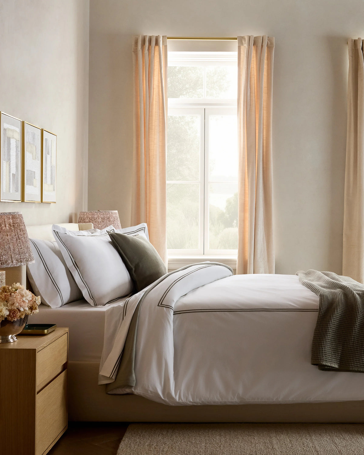 Organic Crisp Percale Embellished Duvet Cover Set - Twin / White/Navy