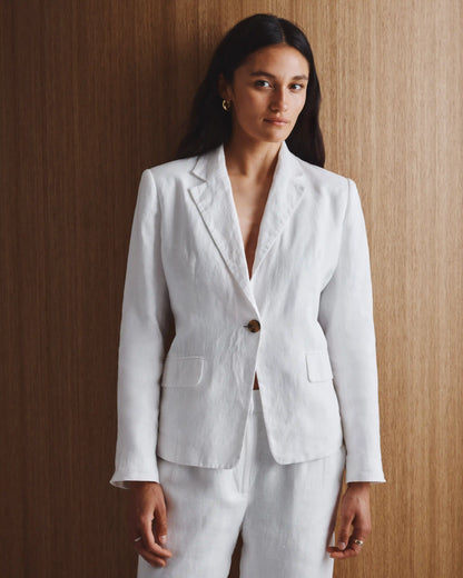 100% European Linen Structured Blazer