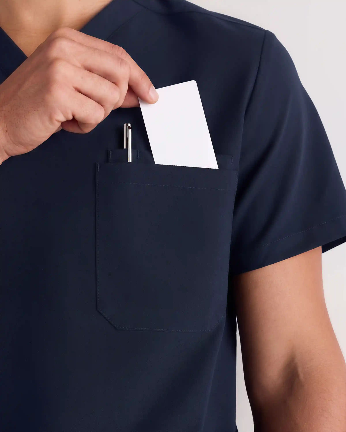 AeraFlex 3-Pocket Scrub Top