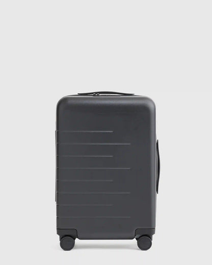 Carry-On & Medium Check-In Suitcase Set