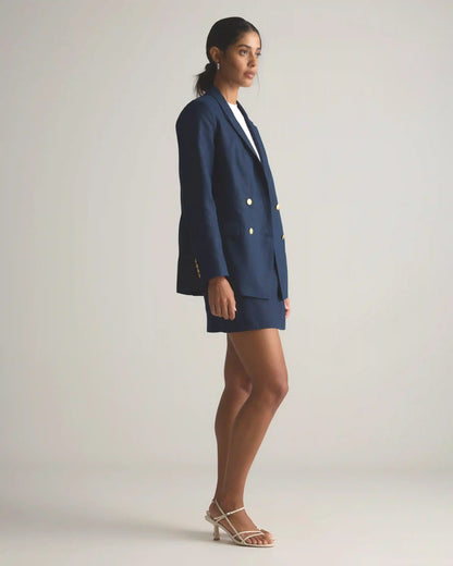 100% European Linen Relaxed Double-Breasted Blazer