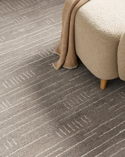 Ember Wool Rug - 3' x 5' / Taupe
