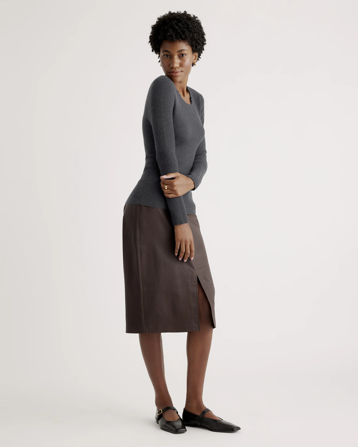 Featherweight Cashmere Ribbed Crewneck Sweater - XS / Charcoal