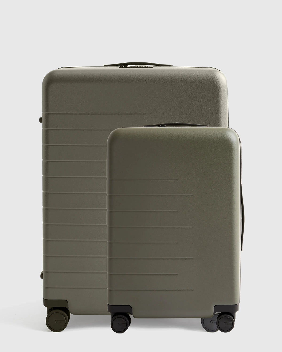 Carry-On & Large Check-In Suitcase Set - One Size / Dark Green