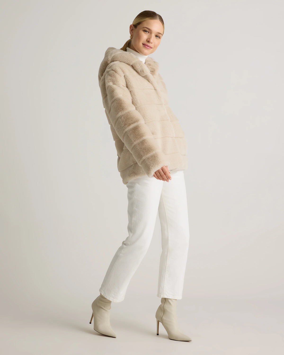 Hooded Faux Fur Jacket - XS / Black