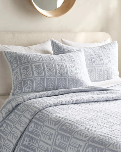 Organic Cotton Jacquard Floral Sham Set - Standard / Blue Fog