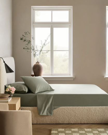 Organic Crisp Percale Deluxe Bedding Bundle - Twin / White