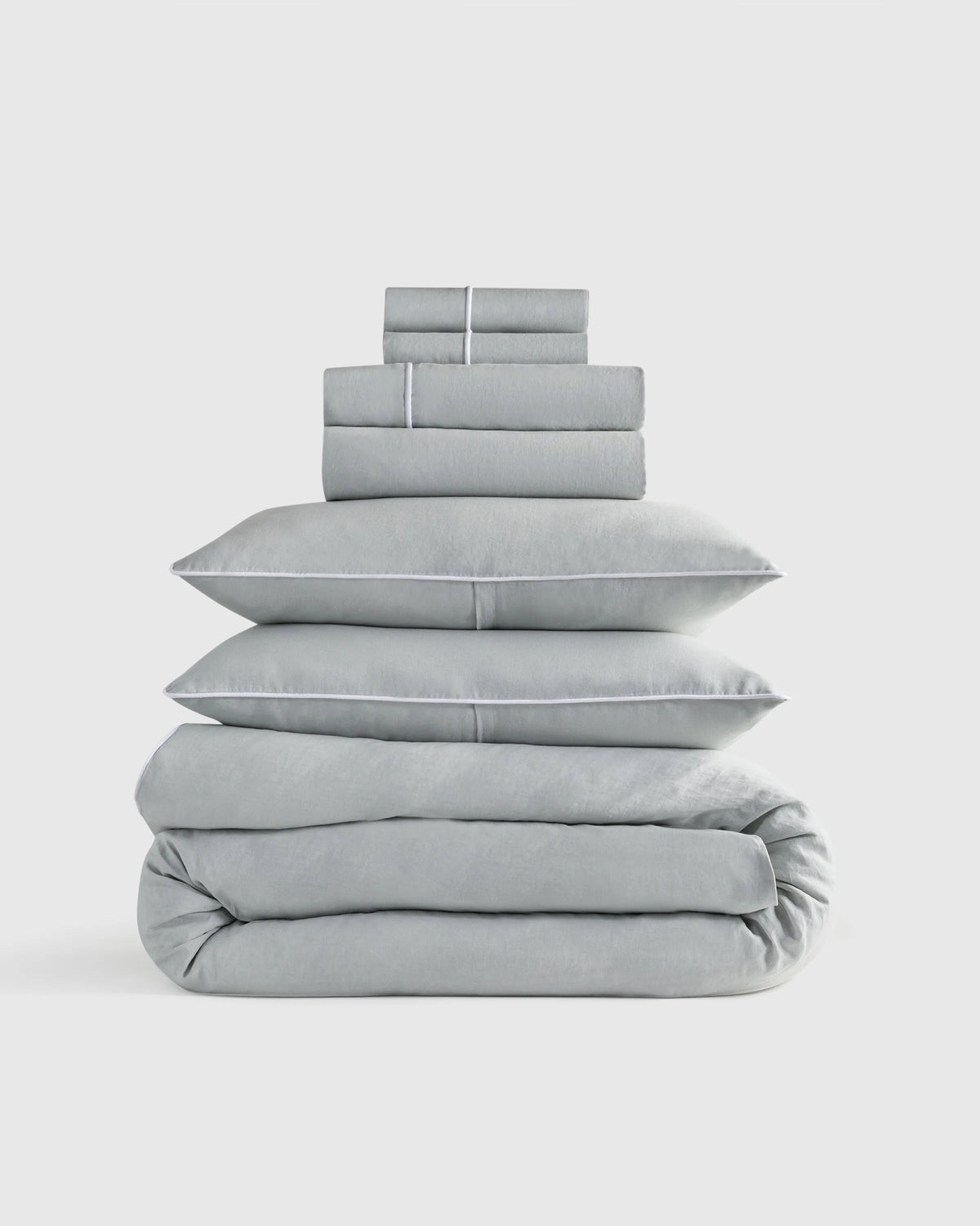 European Linen Piped Deluxe Bedding Bundle - Twin / White/Cherry