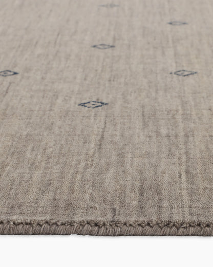 Dakota Hand-Loomed Wool Rug - 4' x 6' / Ivory