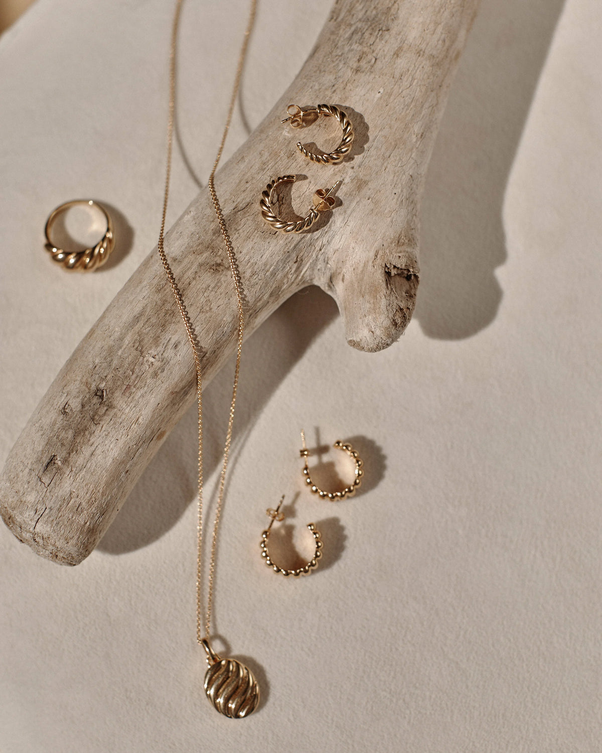 Croissant Hoops - One Size / Gold Vermeil