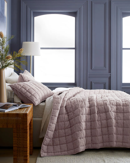 European Linen Box Quilt - Twin / Dusty Mauve