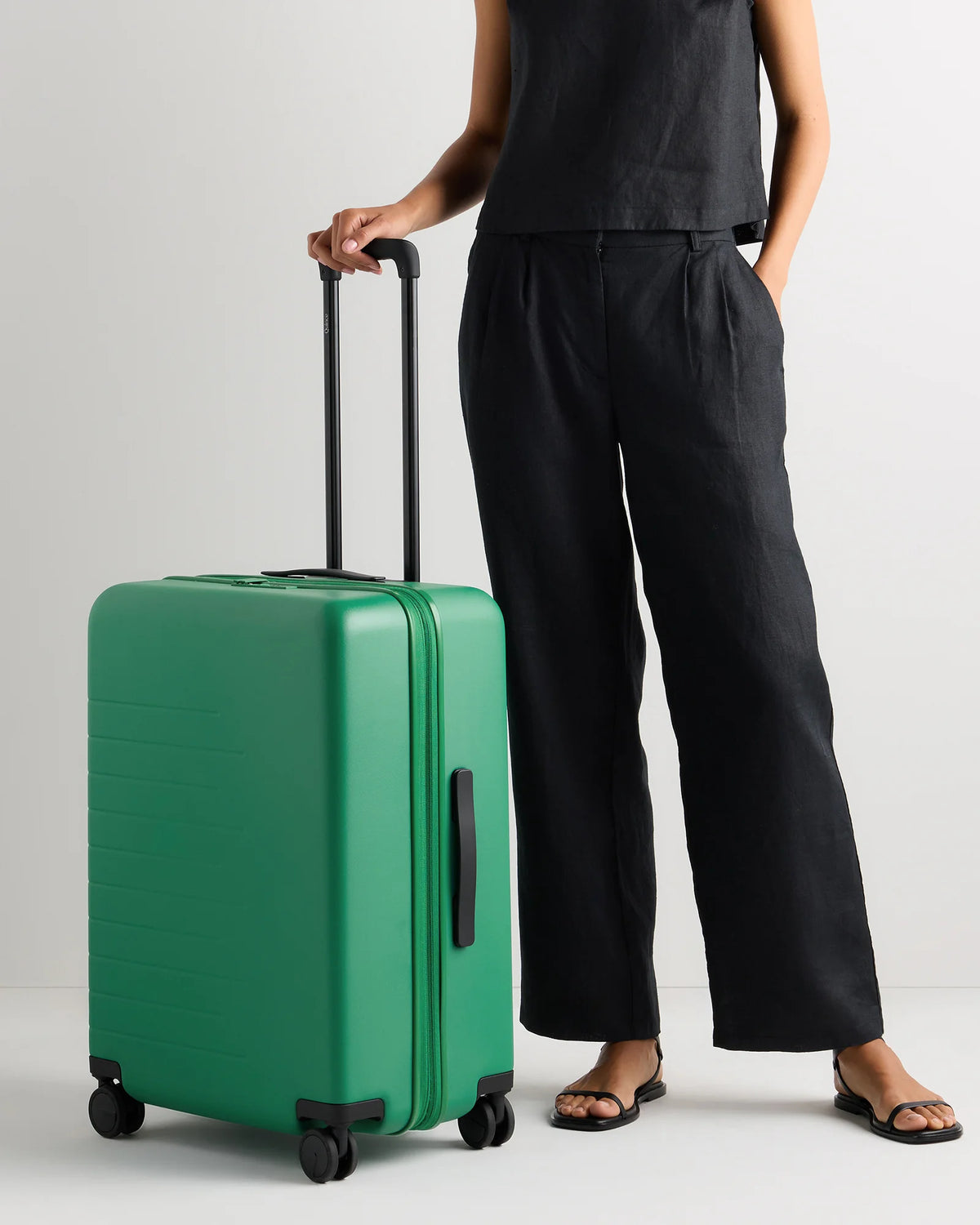 Expandable Medium Check-In Suitcase - One Size / Coastal Cobalt