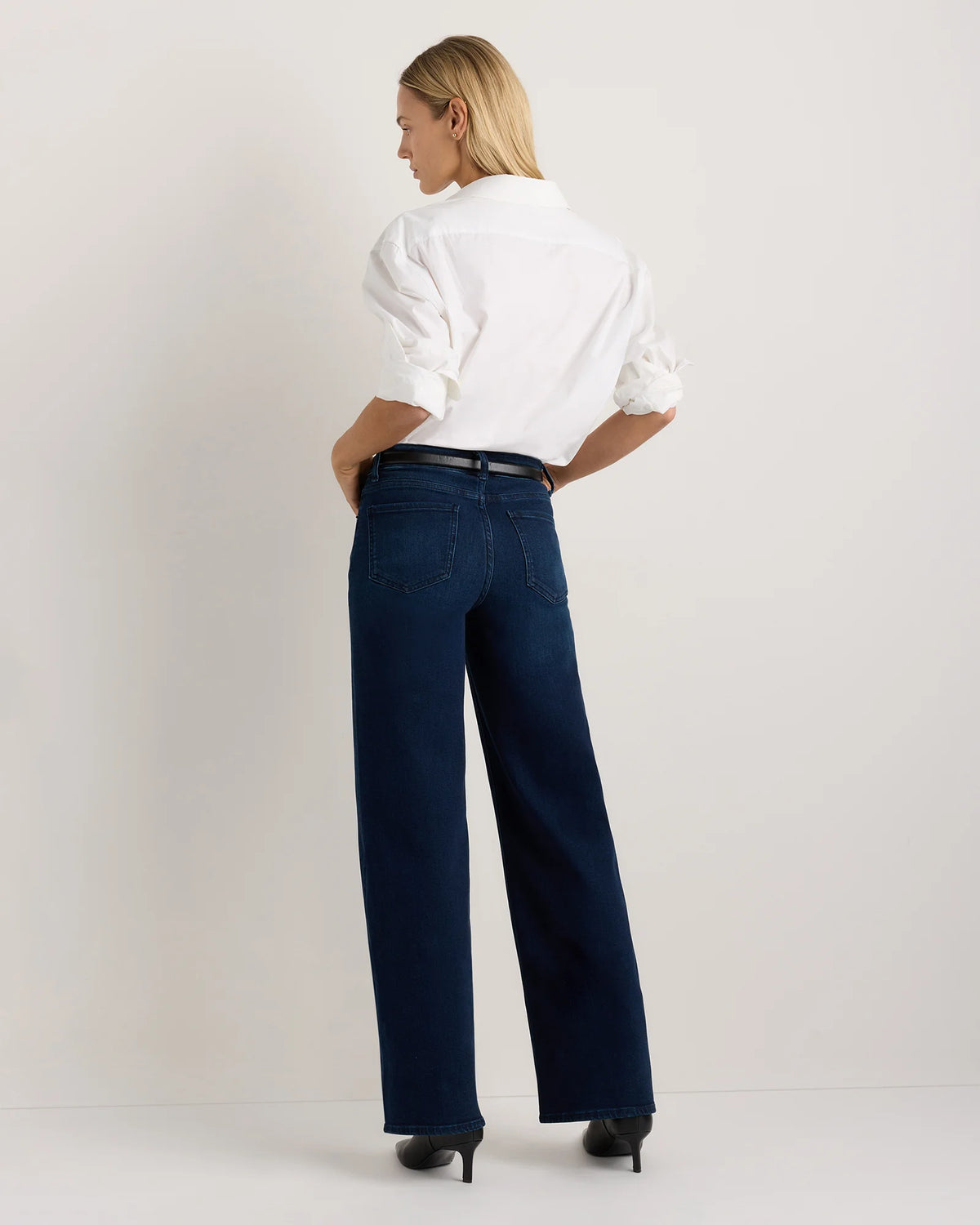 Bella Stretch Wide Leg Jeans - 24 / Frosted Blue