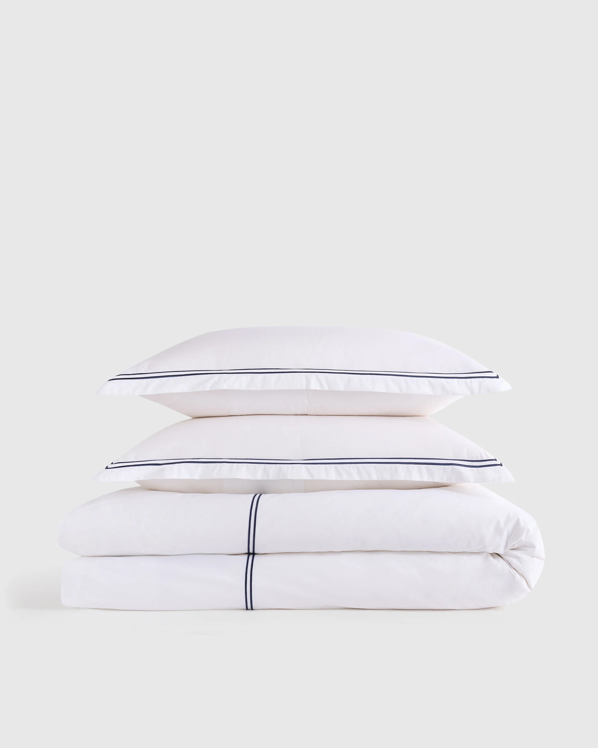 Organic Crisp Percale Embellished Duvet Cover Set - Twin / White/Navy